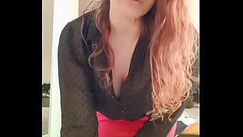 Bon mardi mes loulous au fait j'ai un nouveau sextoy que j'ai pas encore