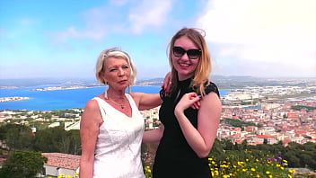 Eva 70ans Et Lyna Jade 22ans Le Choc Des Générations thumbnail