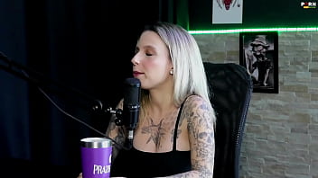 Veja a entrevista safada e cheia de putaria com a baby fire no porn cast brazil participação papo com tifany swing cast parte 4 watch sheer red