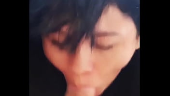 Paguei a dívida ao meu colega com um boquete Paguei a dívida ao meu colega com um boquete