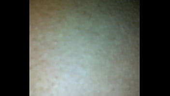 Fodendo a novinha metendo por baixo com tesão e vontade interior ce