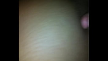 Fodendo a novinha metendo por baixo com tesão e vontade interior ce