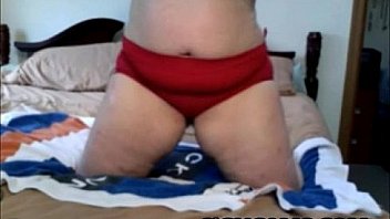 Chubby mature with oiled body