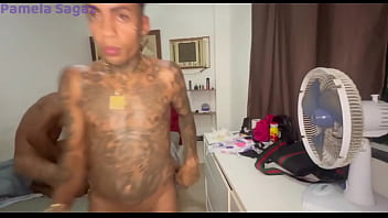 Gosto assim quando varios fode minha bucetinha alguem ai quer me foder gostoso