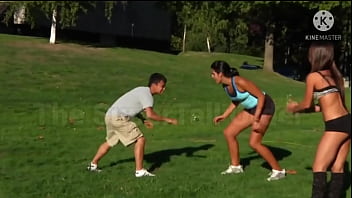 Amazons wrestle lift man