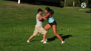 Amazons wrestle lift man