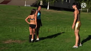 Amazons wrestle lift man Amazons wrestle lift man