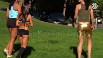 Amazons wrestle lift man