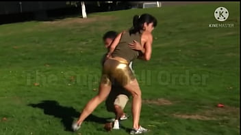 Amazons Wrestle Lift Man thumbnail