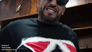 Assista o making of completo do especial de natal com a deliciosa rebecca vilar