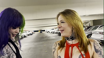 Legendary rockstar fucks two gothic slut after he played him his hit song