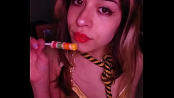 Bonneyuwu 10 02 cosplay leia mostrando sus tesoros star wars