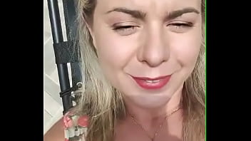 ça m'a donné chaud ces dernières coquineries abonne toi pour ne pas louper