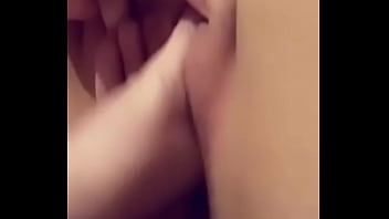 Getting Fingered Hard Til I Squirt thumbnail