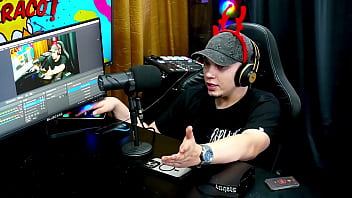 O natal está chegando a psy lunar trouxe presente um vibrador gigante oque você faria com essa safada podcast pápum no barraco