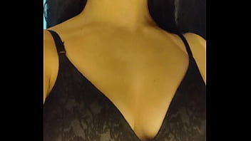 Pov debora mendes faz oral cavalgada invertida de calcinha preta com gozada por fora no motel