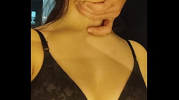 Pov debora mendes faz oral cavalgada invertida de calcinha preta com gozada por fora no motel