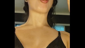 Pov debora mendes faz oral cavalgada invertida de calcinha preta com gozada por fora no motel