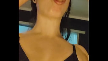 Pov debora mendes faz oral cavalgada invertida de calcinha preta com gozada por fora no motel