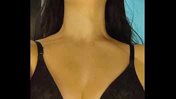 Pov debora mendes faz oral cavalgada invertida de calcinha preta com gozada por fora no motel