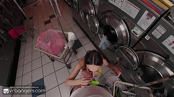 Vr Skinny Ginger Babe Fucks In The Laundry Room thumbnail