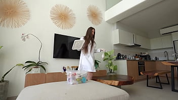 Home nurse craves my thick cock during checkup