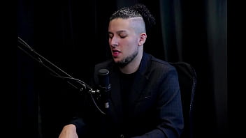 Leva o squirting muito a sério a mulher espera uma sensação nova e o ponto principal para ele foi cadu sem fôlego watch sheer red