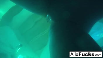 Hot babes have some fun