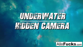 Hot babes have some fun