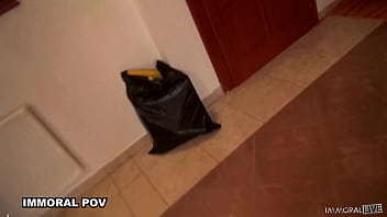 Mistress of seduction sharon lee's sperm spewing pounding