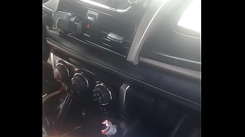 Mi gane y hice baciar a puta