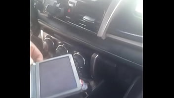 Mi gane y hice baciar a puta