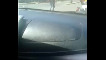 Mi gane y hice baciar a puta