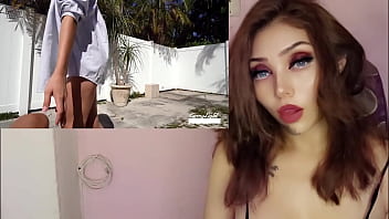 Masturbandome con la madrastra cachonda y fit