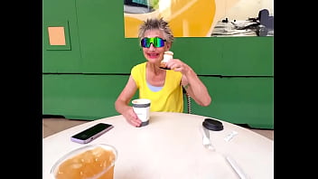 Walking around the new victoria ward park and having coffee and a pastry at dean & deluca