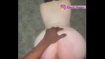 Dropping my next video after 100likes #petite #backshots