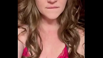 Do you like my #christmas pajamas check out my throne wishlist and ask me about my christmas content bundle #aliceinbo