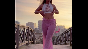 Minha calça transparente com calcinha branca a mostra