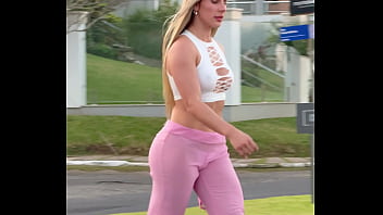 Minha calça transparente com calcinha branca a mostra