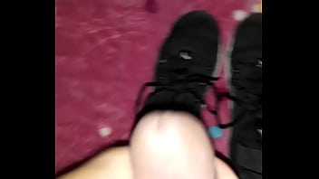 Tenis Puta thumbnail