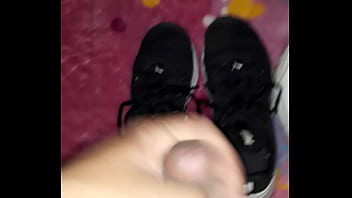 Tenis Puta thumbnail