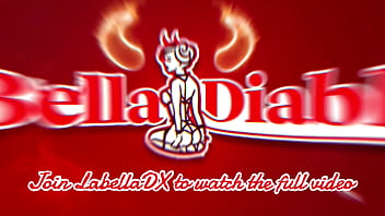 Pregnant belly labella stretches her hungry holes