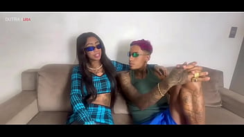 Uma troca de casal não muito normal aqui meu primo arregaçou eu e minha amiga e o primo dela comeu eu e ela