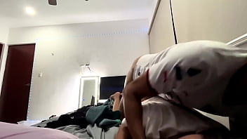 Encuentro con mi ex novia culona y termino haciéndola gemir rico