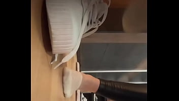 Happy st nicholas #leatherleggings #pedsocks #whiteandgreysock #feetfetish #teen Happy st nicholas #leatherleggings #pedsocks #whiteandgreysock #feetfetish #teen