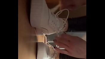 Happy st nicholas #leatherleggings #pedsocks #whiteandgreysock #feetfetish #teen Happy st nicholas #leatherleggings #pedsocks #whiteandgreysock #feetfetish #teen