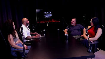 A mídia negativa ajuda só grava sem camisinha comentou da atriz pornô presa no paraguai e a posição que gosta binho ted ted oficial watch sheer red