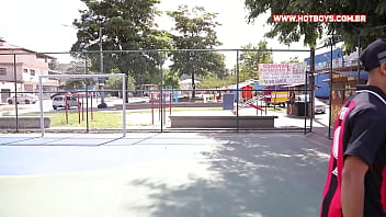 Mega Dotado Botando O Médico Ursão Pra Mamar thumbnail