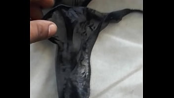 Esposa marrana nosé cambia la tanga en dias