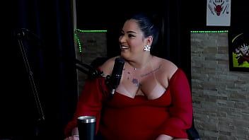 Goza muito fácil teve uma experiência com menage fez sua primeira dp tem um tutorial de como dar o cu e o homem que desmaiou pri melancia watch sheer red